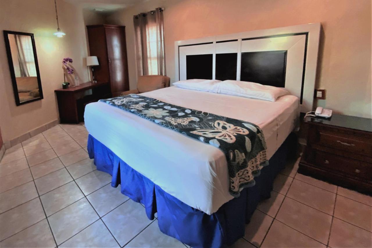 Hotel Hacienda Del Viejo Matamoros  Eksteriør bilde