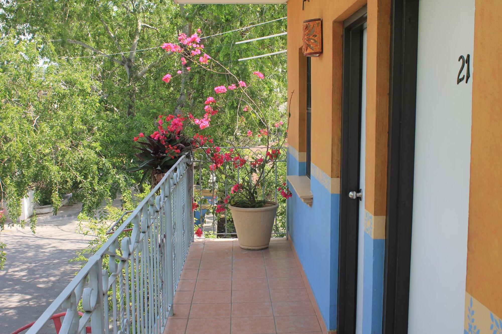 Hotel Hacienda Del Viejo Matamoros  Eksteriør bilde