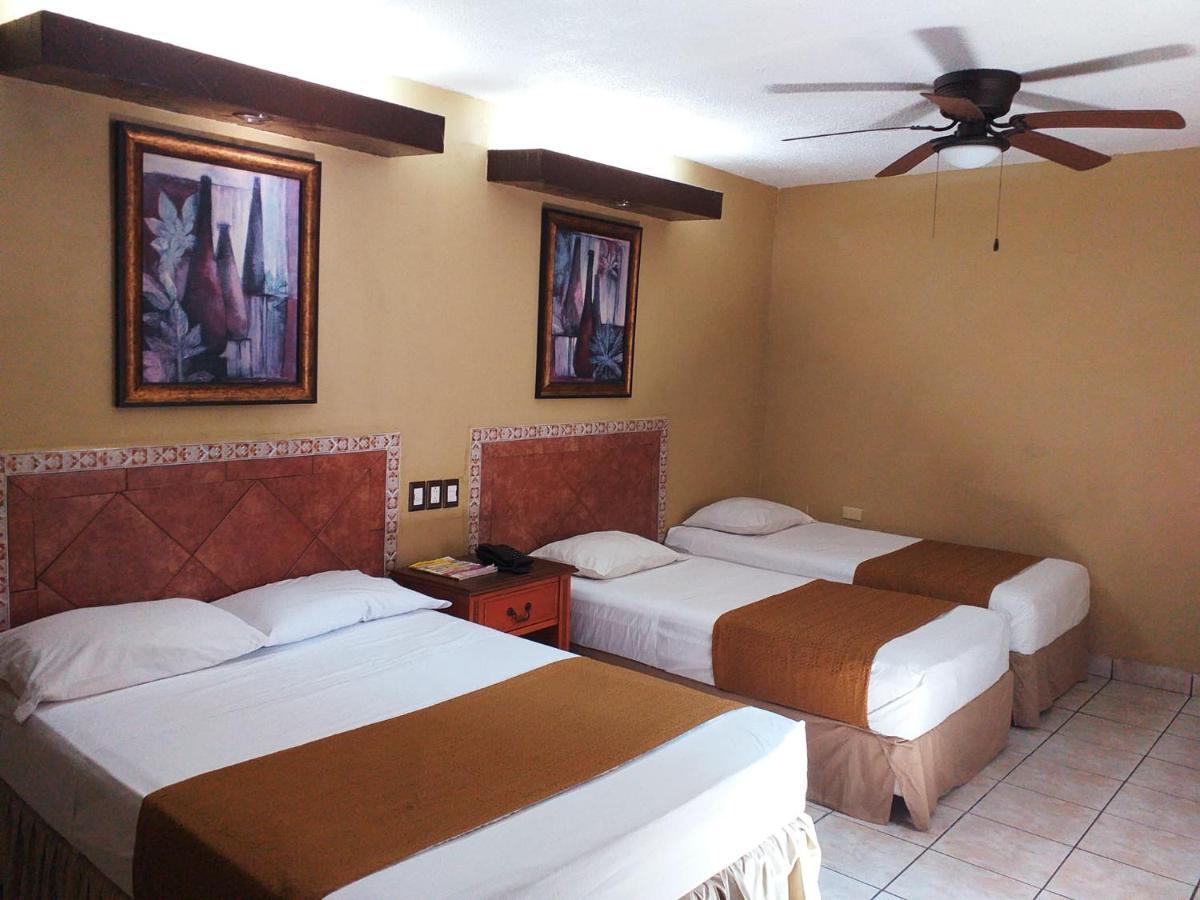 Hotel Hacienda Del Viejo Matamoros  Eksteriør bilde